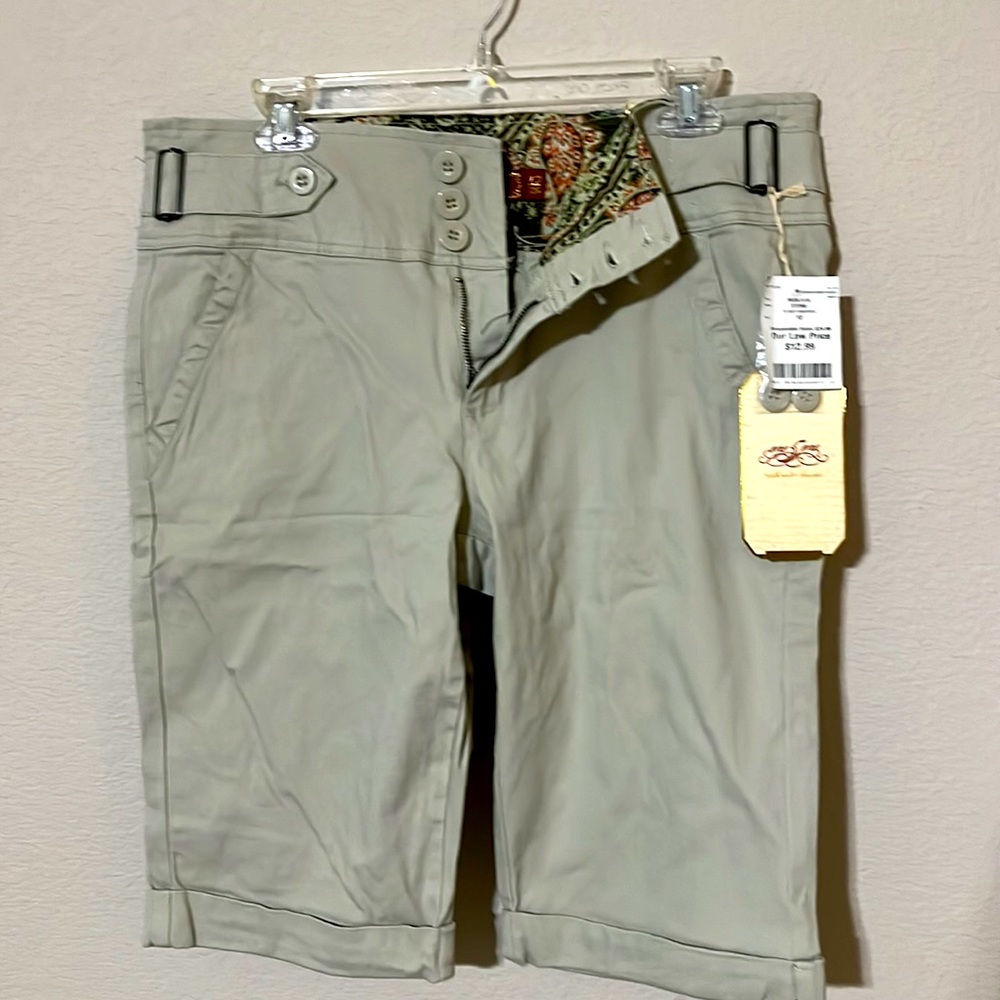One 5 One Bermuda shorts. New With Tags size 12